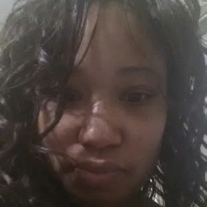 Meet your Posher, Samona